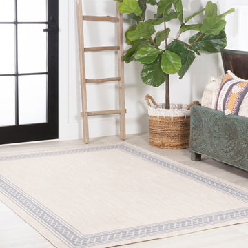Lucia Classic Diamond Border Indoor/outdoor Area Rug